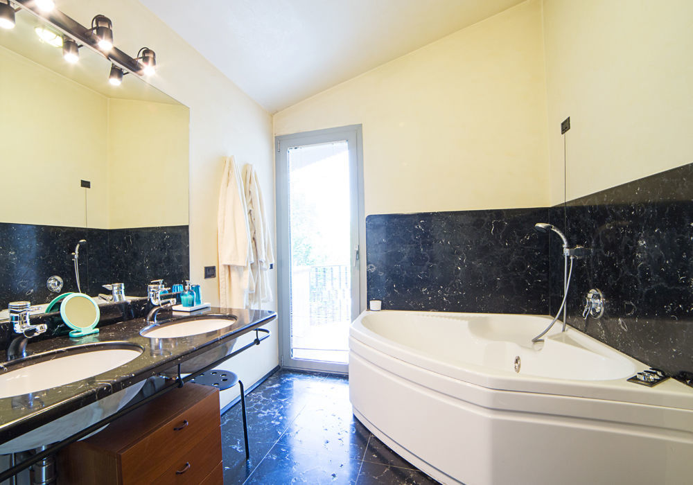 B&B Villa Adriano Дезенцано-дель-Гарда Экстерьер фото
